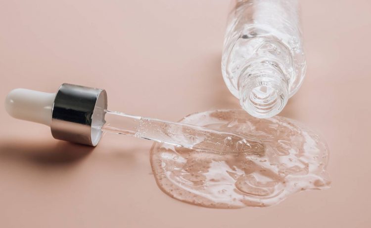 crème cosmétique acide hyaluronique